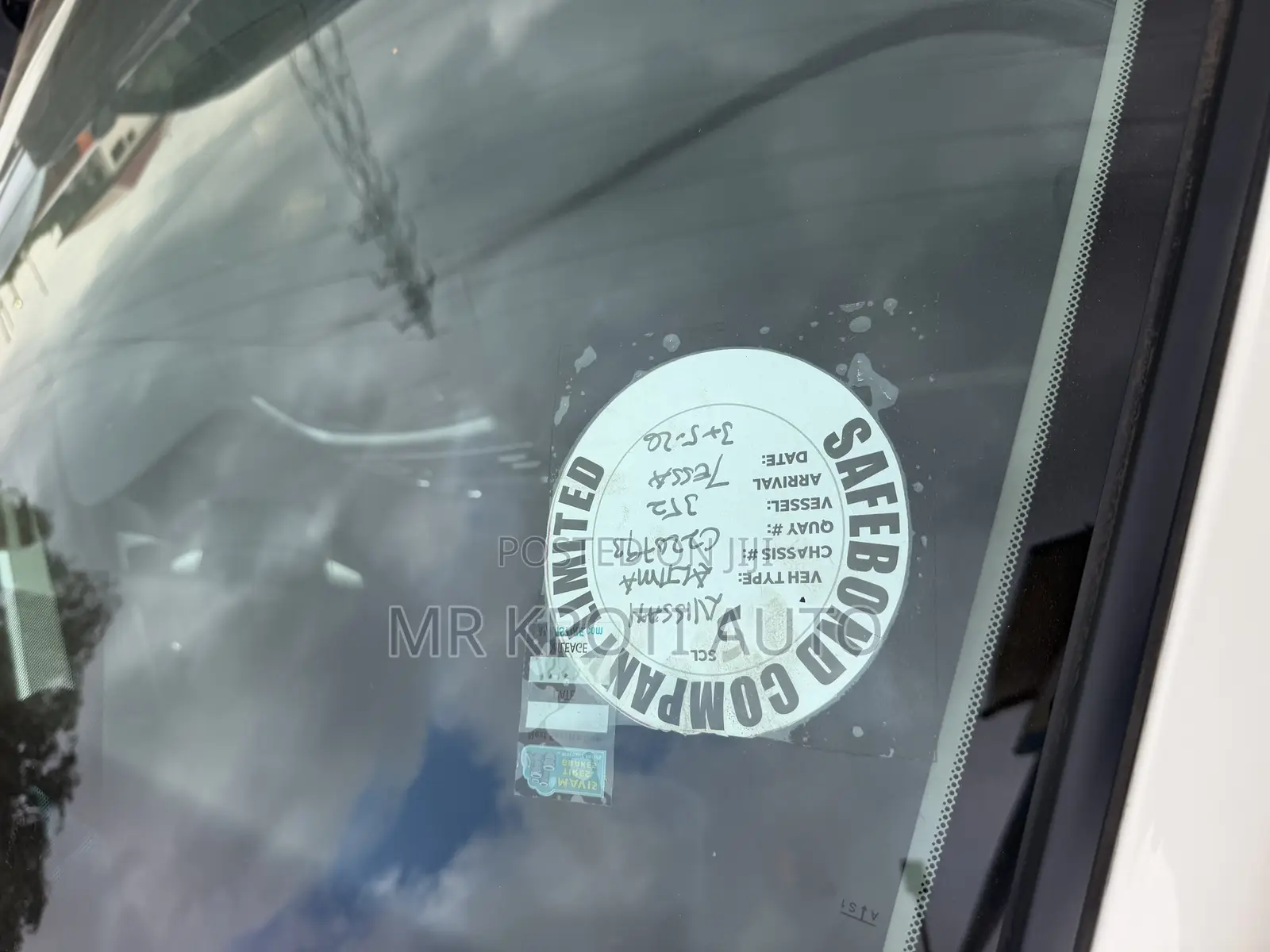 Nissan Altima 2018 White