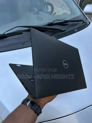 Laptop Dell Latitude 7490 16GB Intel Core i7 SSD 256GB