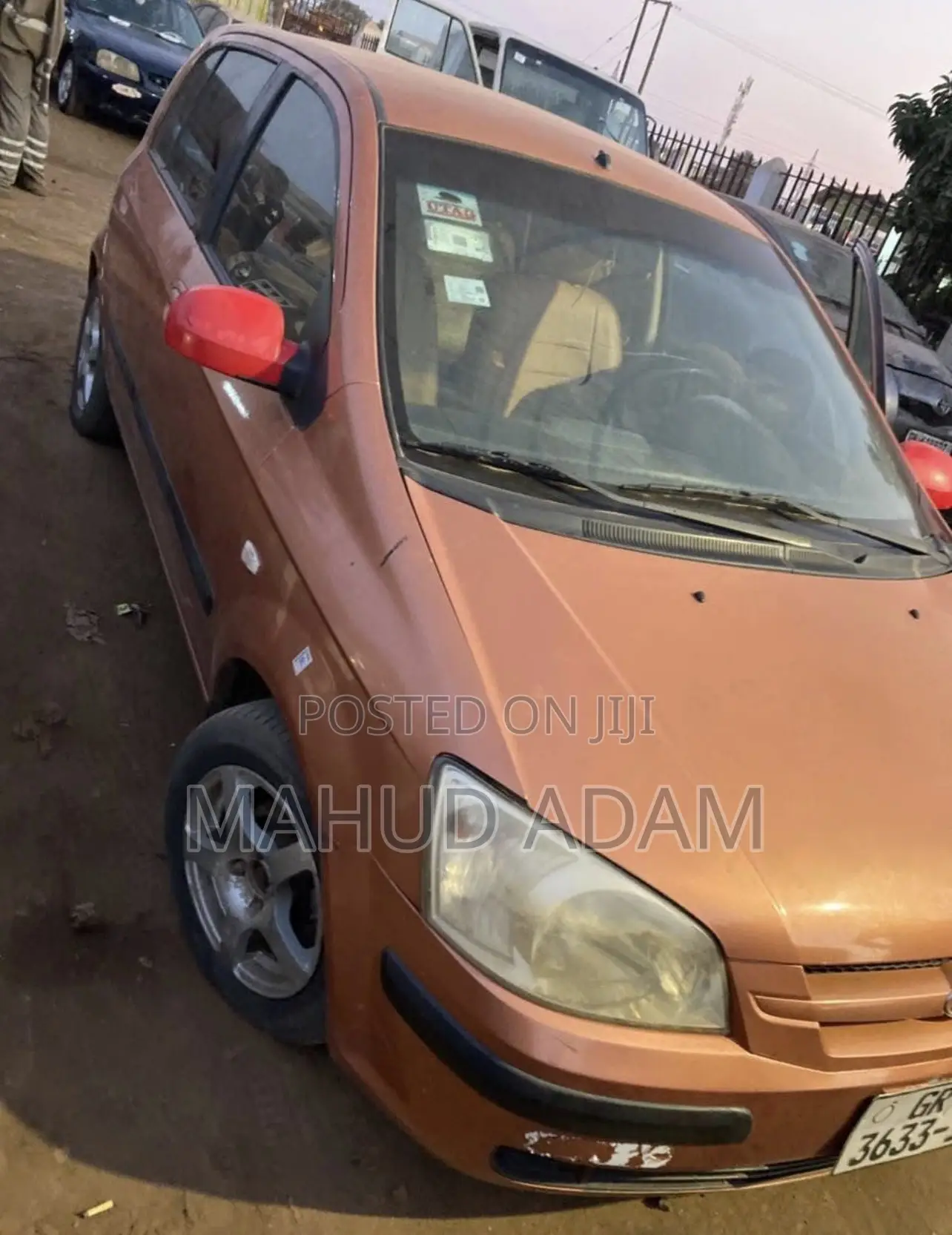 Hyundai H1 2004 Red