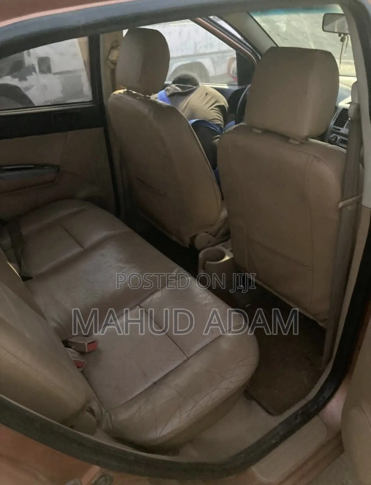 Hyundai H1 2004 Red