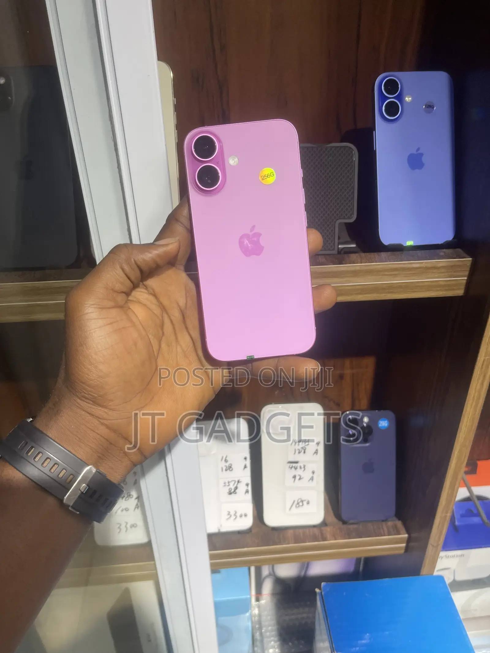 Apple iPhone 16 256 GB Pink