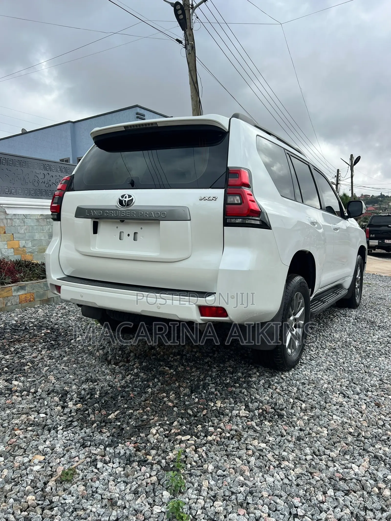 Toyota Land Cruiser Prado 2018 White