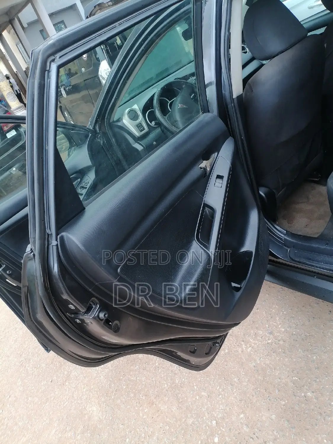Pontiac Vibe 2010 Black