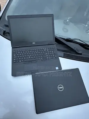Laptop Dell Latitude 5590 8GB Intel Core i5 SSD 256GB