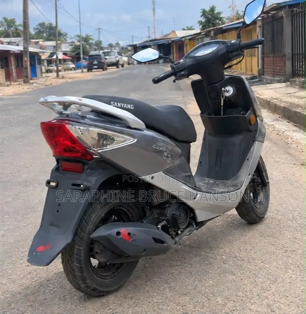 SYM S100c 2013