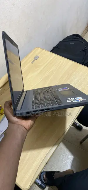 Laptop HP 250 G7 4GB Intel Celeron HDD 500GB