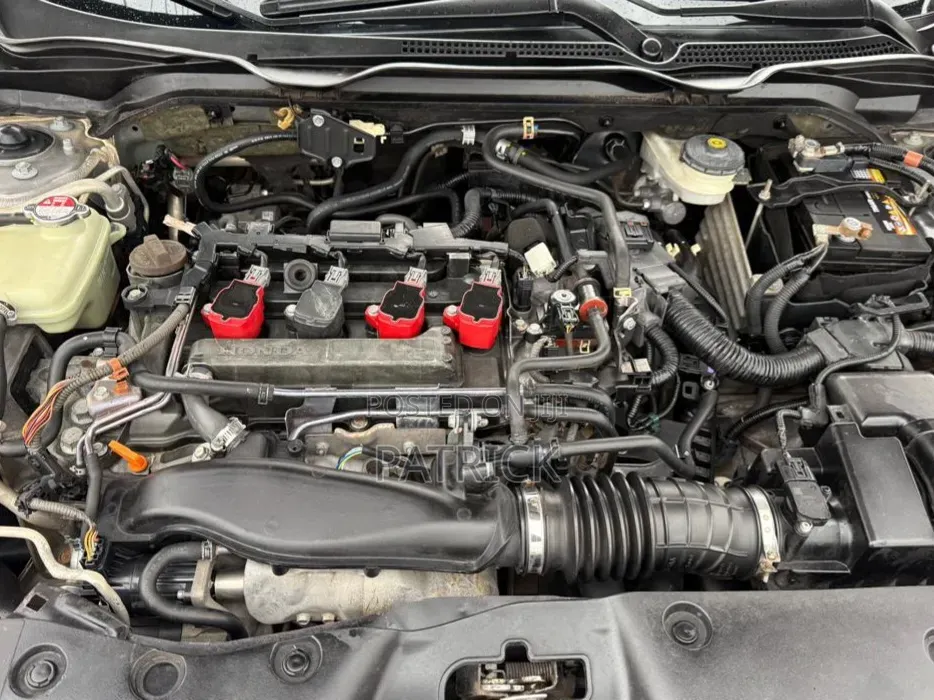 Honda Civic Touring 4dr Sedan (1.5L 4cyl) 2016 Silver