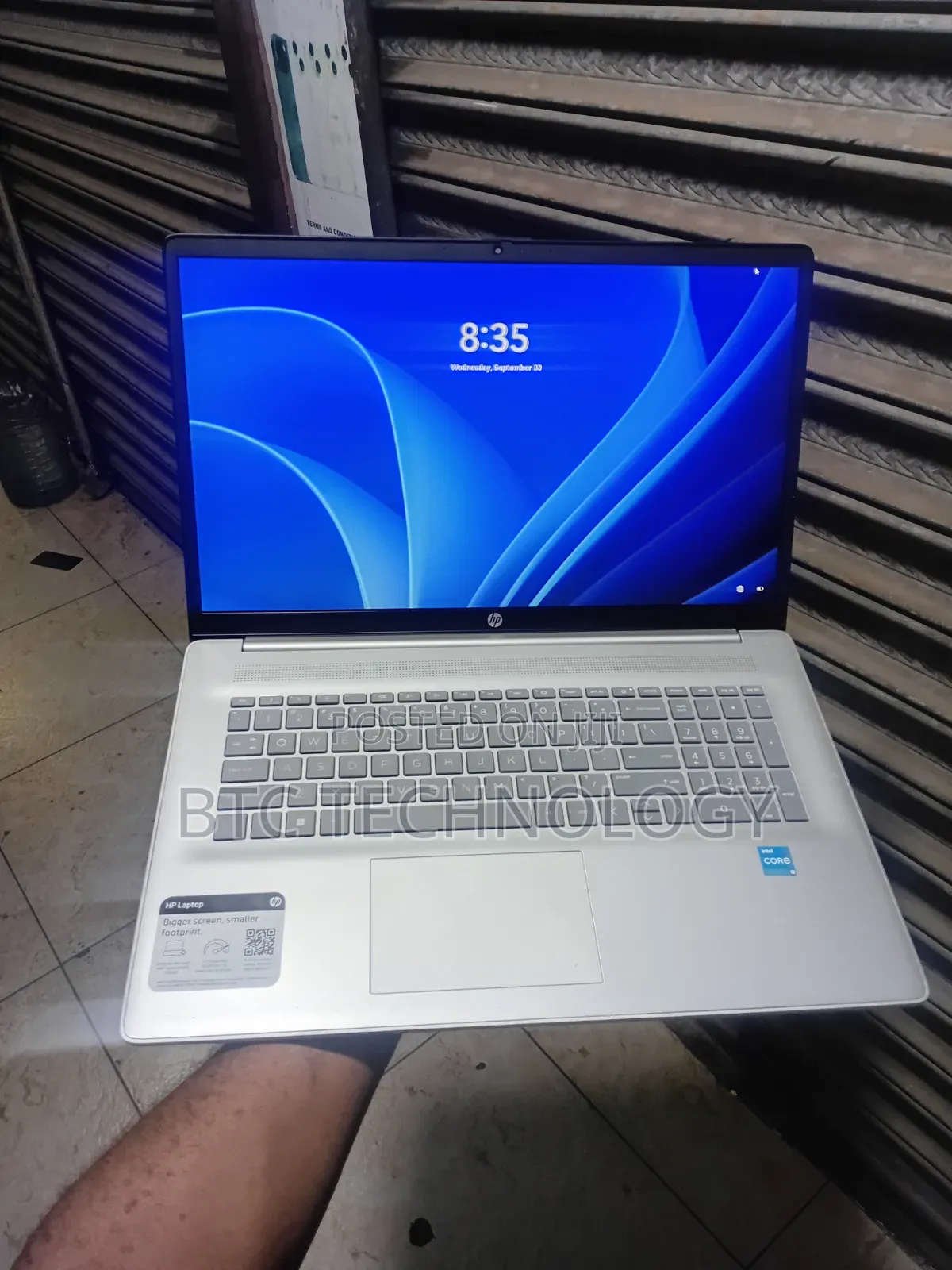 Laptop HP Pavilion 17 8GB Intel Core i3 SSD 256GB