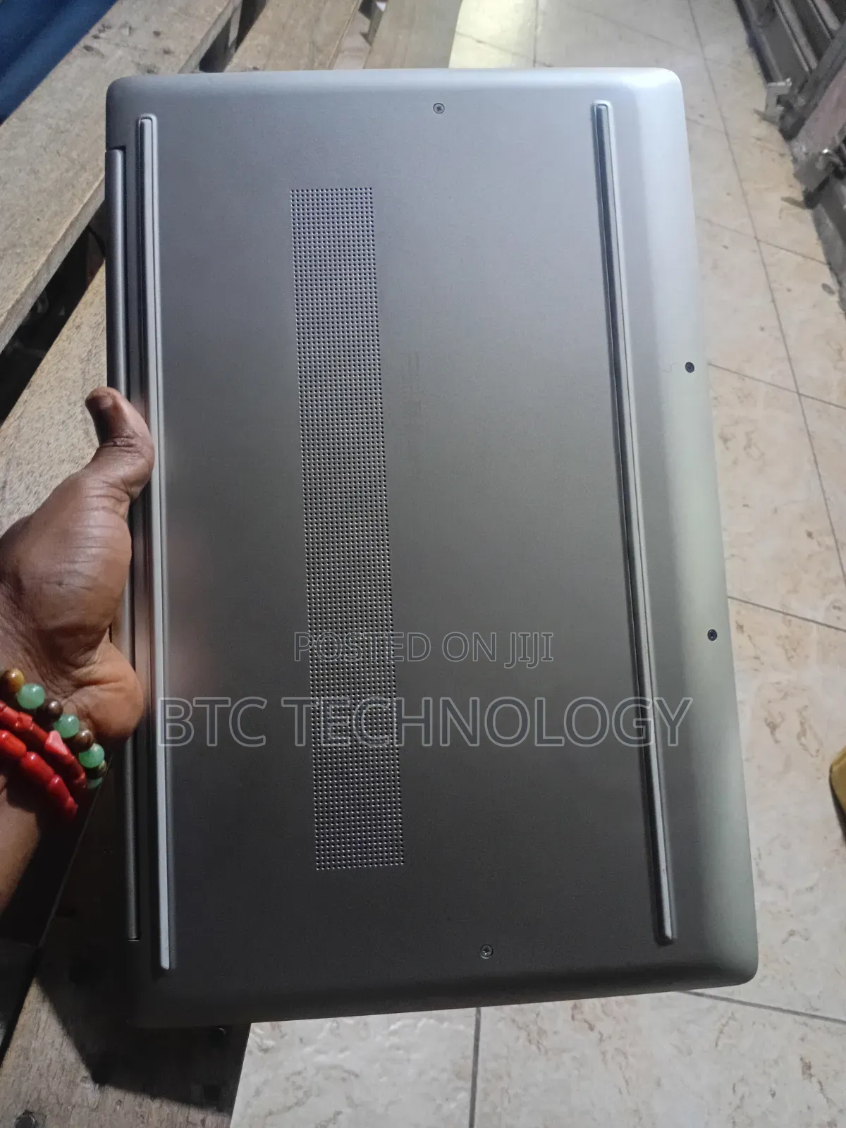 Laptop HP Pavilion 17 8GB Intel Core i3 SSD 256GB