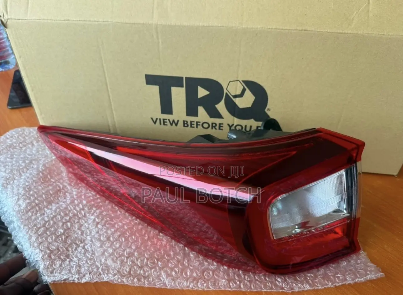 2019,2020,2021,2022,2023 Acura RDX Taillight