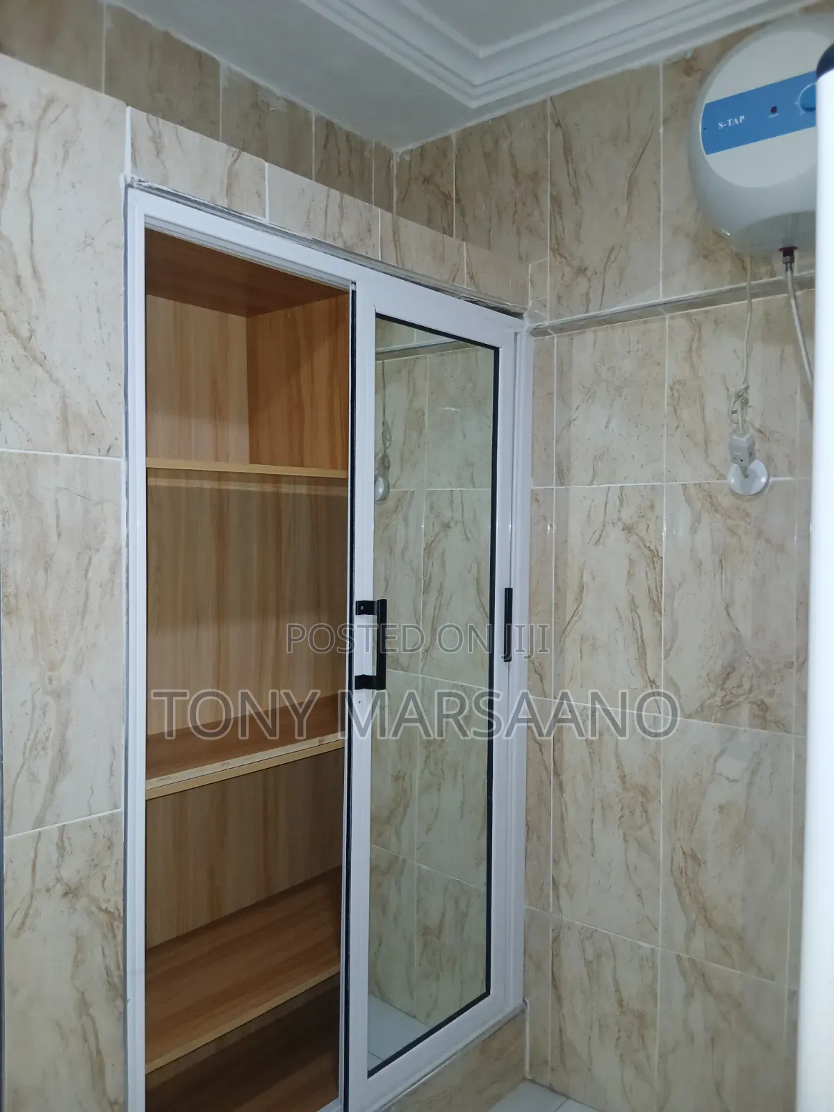 Furnished 2bdrm Apartment in Westlegon, Police Station for rent