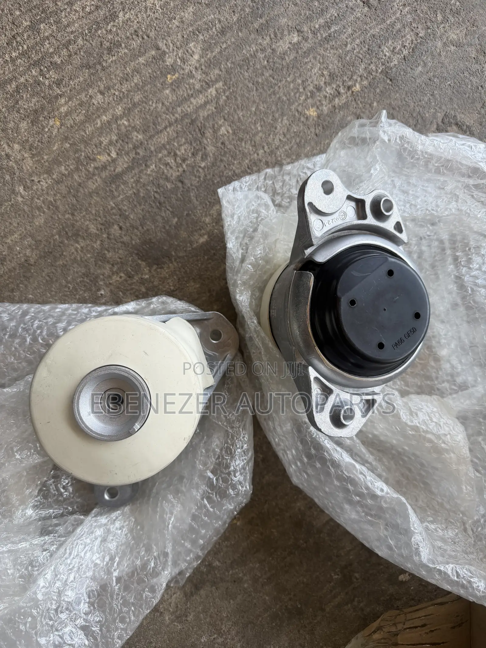 Mercedes Benz C300 W205 E300 E400 Engine Mount Seat