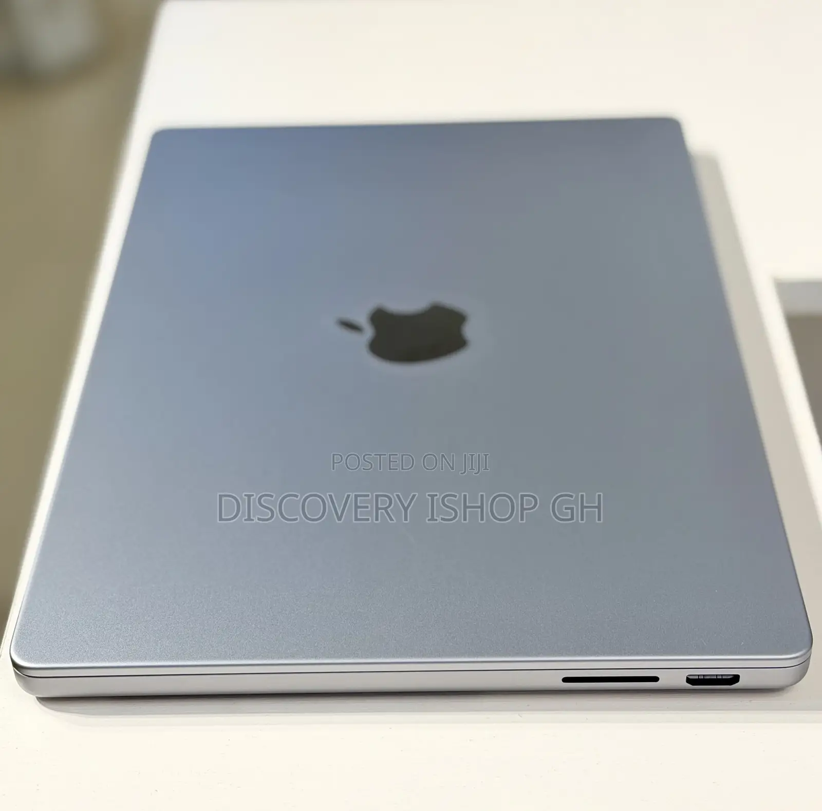 Laptop Apple MacBook Pro 2023 M3 8GB Apple M3 SSD 512GB
