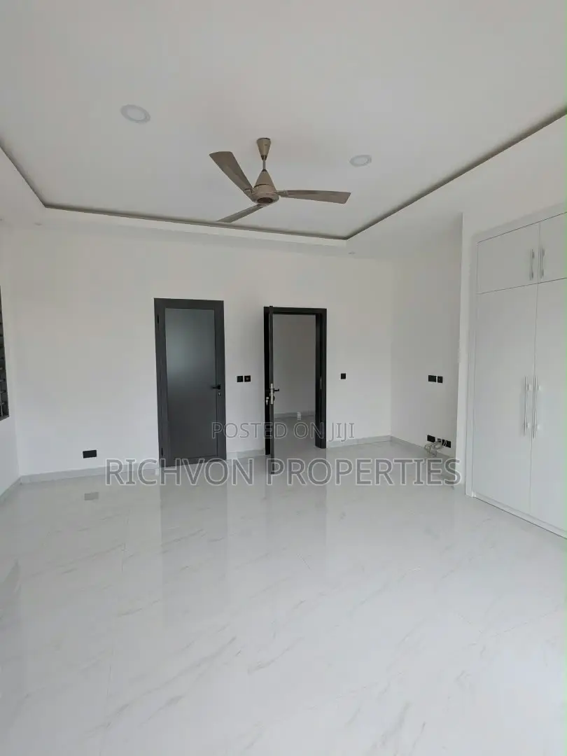 3bdrm House in Richvon, Spintex for rent