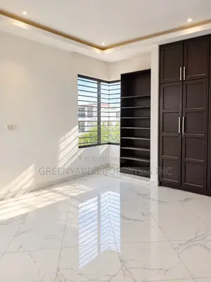 4bdrm House in Hills, East Legon for rent