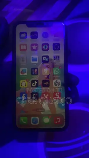 Apple iPhone XR 64 GB Black