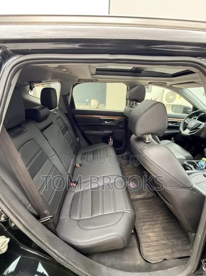 Honda CR-V Touring 4dr SUV AWD (1.5L 4cyl CVT) 2017 Black