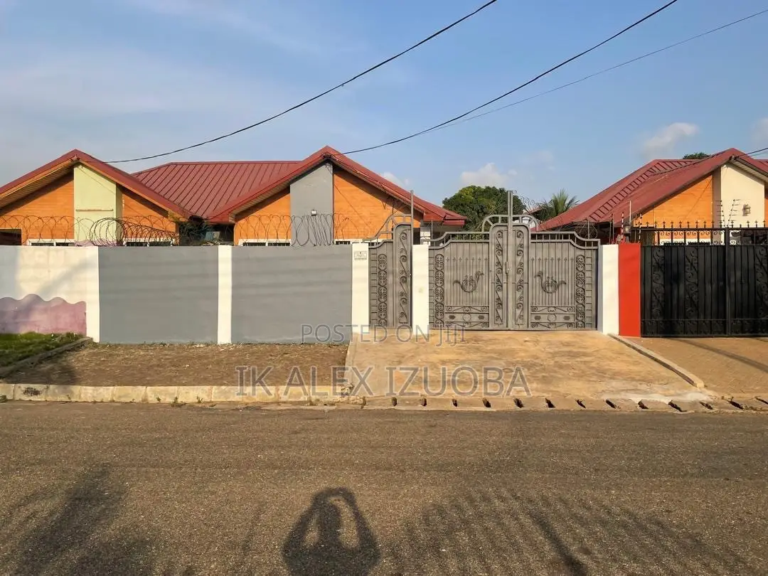 3bdrm House in Tema Community 25 for sale