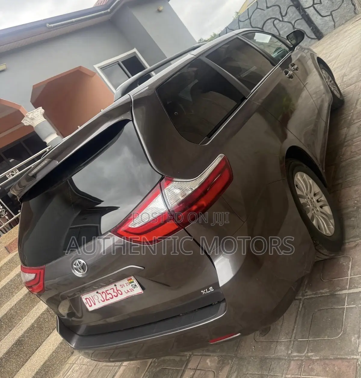 Toyota Sienna 2017 Gray