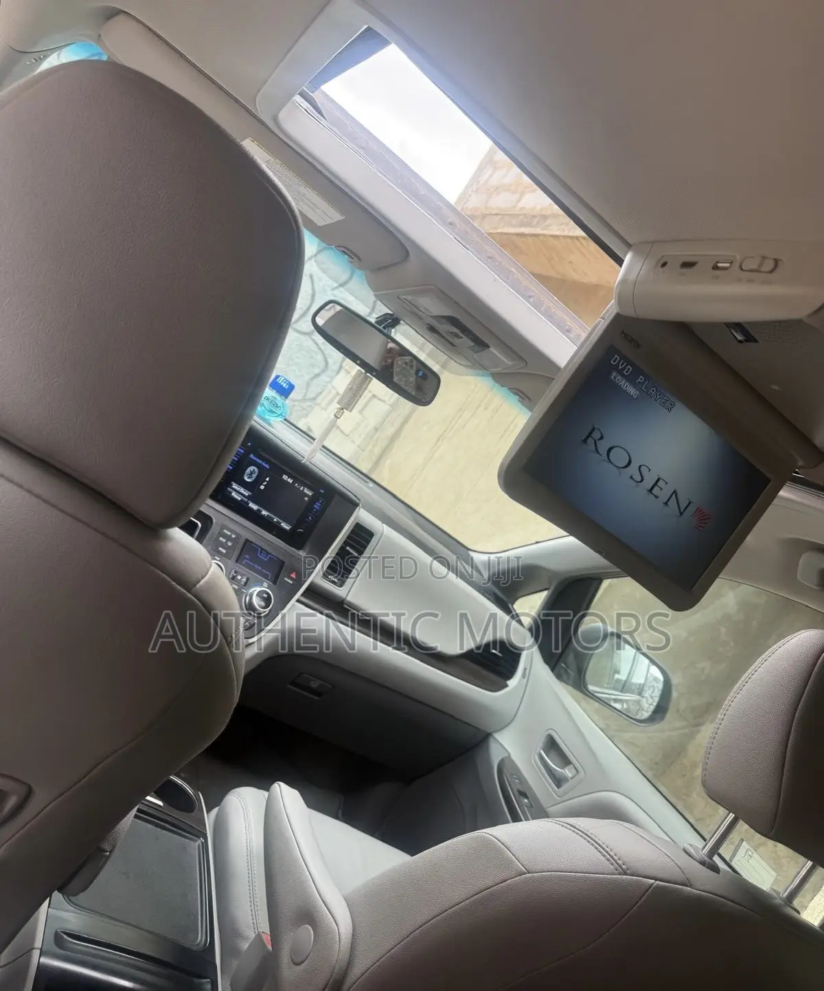 Toyota Sienna 2017 Gray