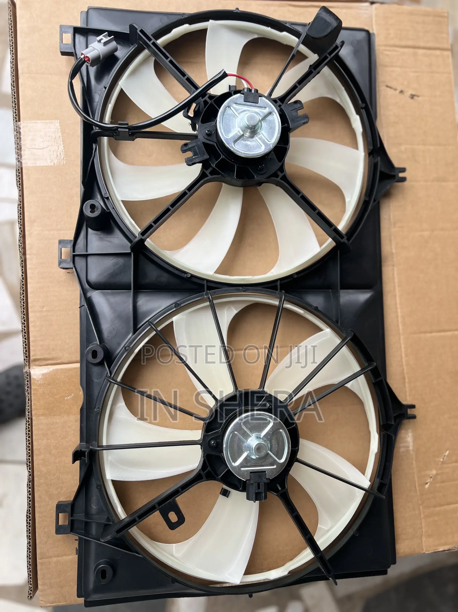Toyota Camry Spider Fan 2012 2013 2014 2015 2016 2017