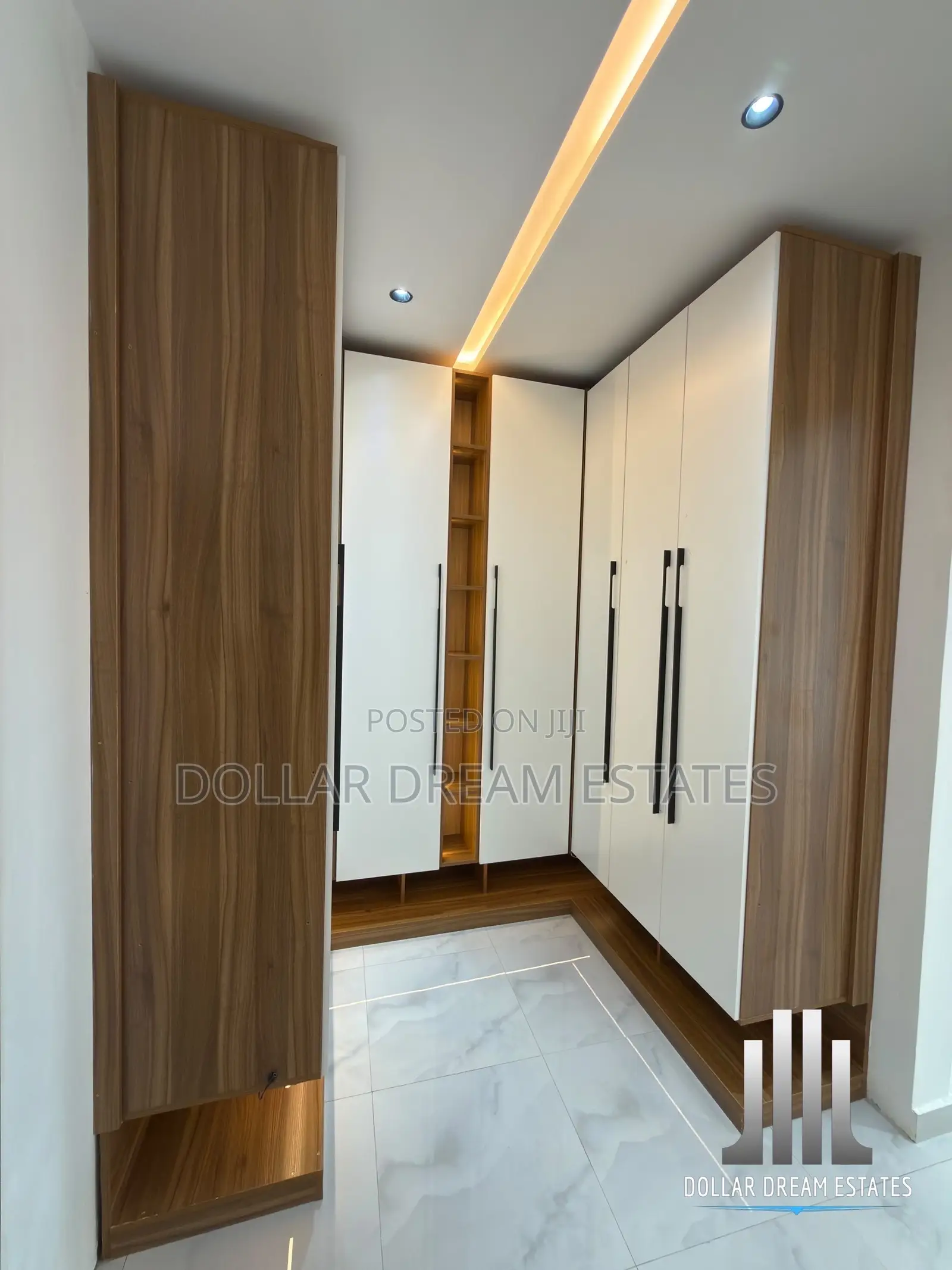 3bdrm House in East Legon for sale