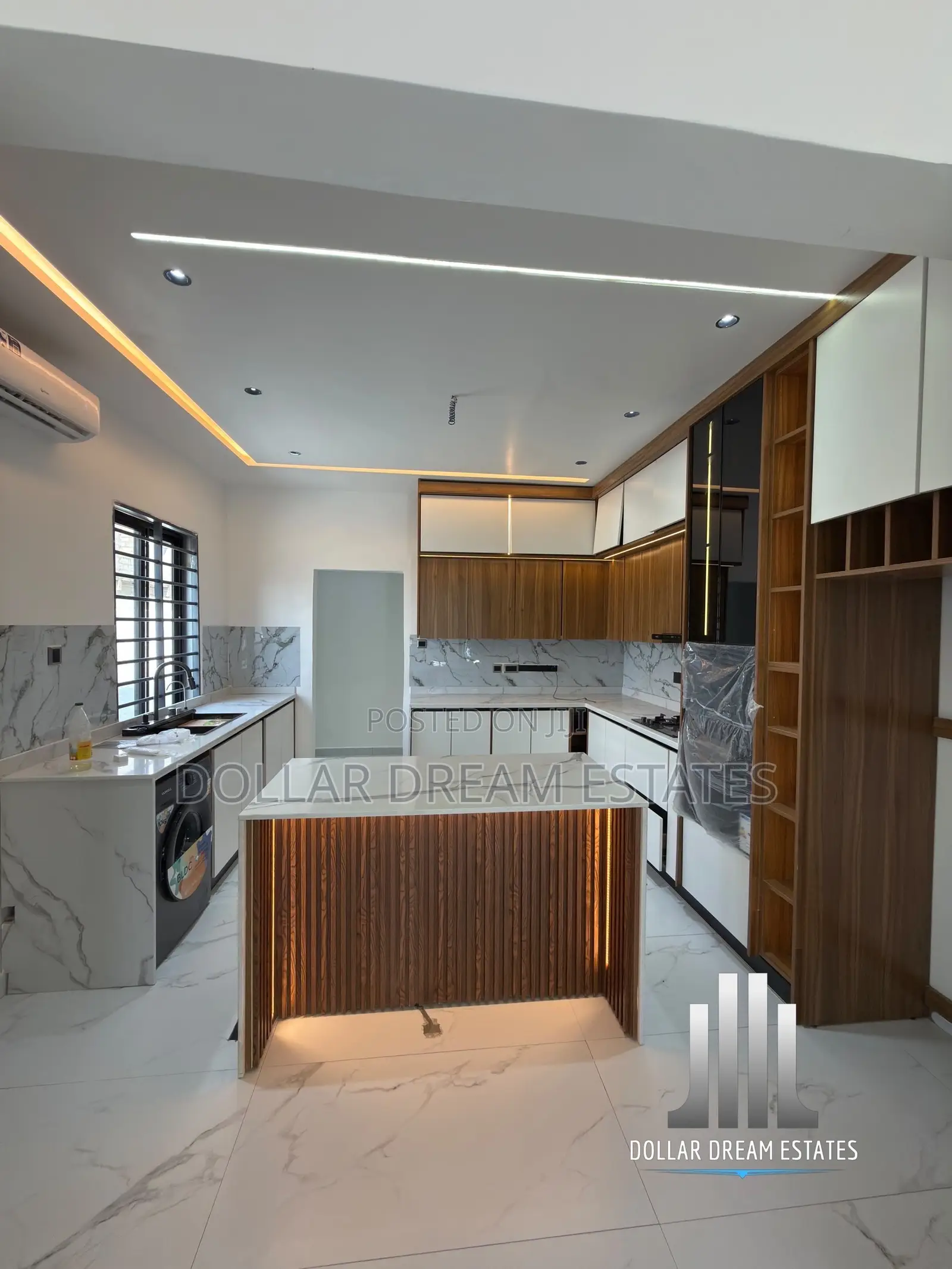 3bdrm House in East Legon for sale