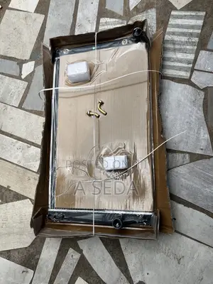 Toyota Ram4 Radiator Water Tank 2011 2012 2013 2014
