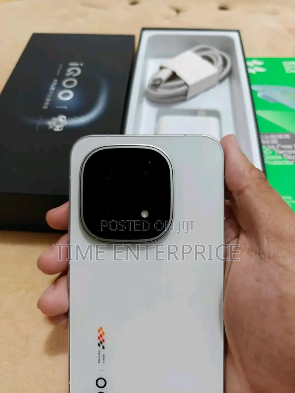 New Vivo iQOO 15 256 GB Gray