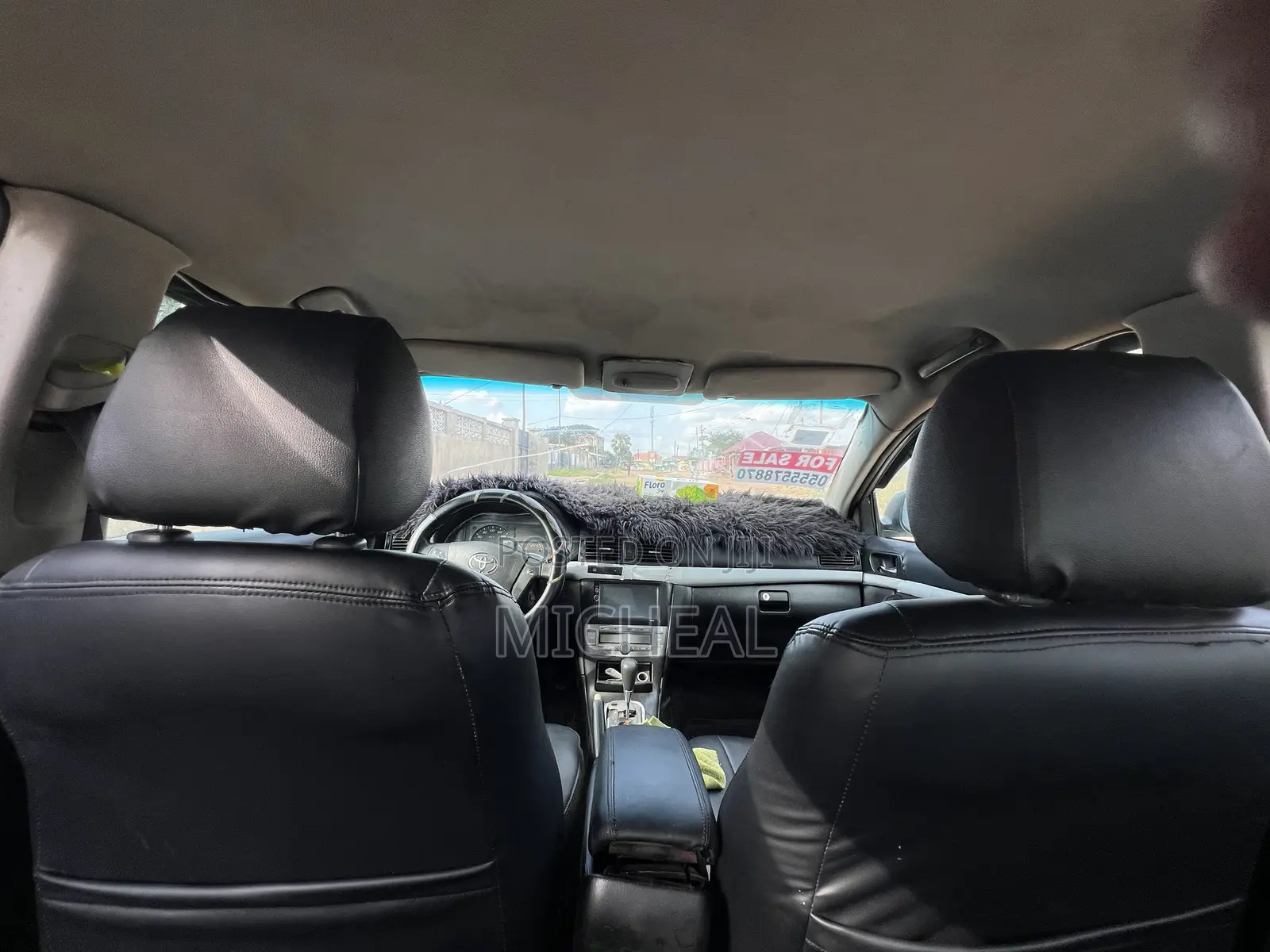 Toyota Avensis 2009 Silver