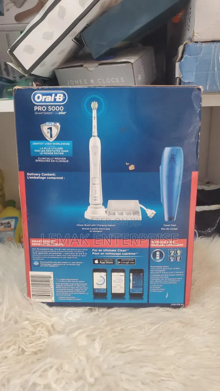Oral-B Pro 5000 SmartSeries Rechargeable Toothbrush, Powered by Braun.