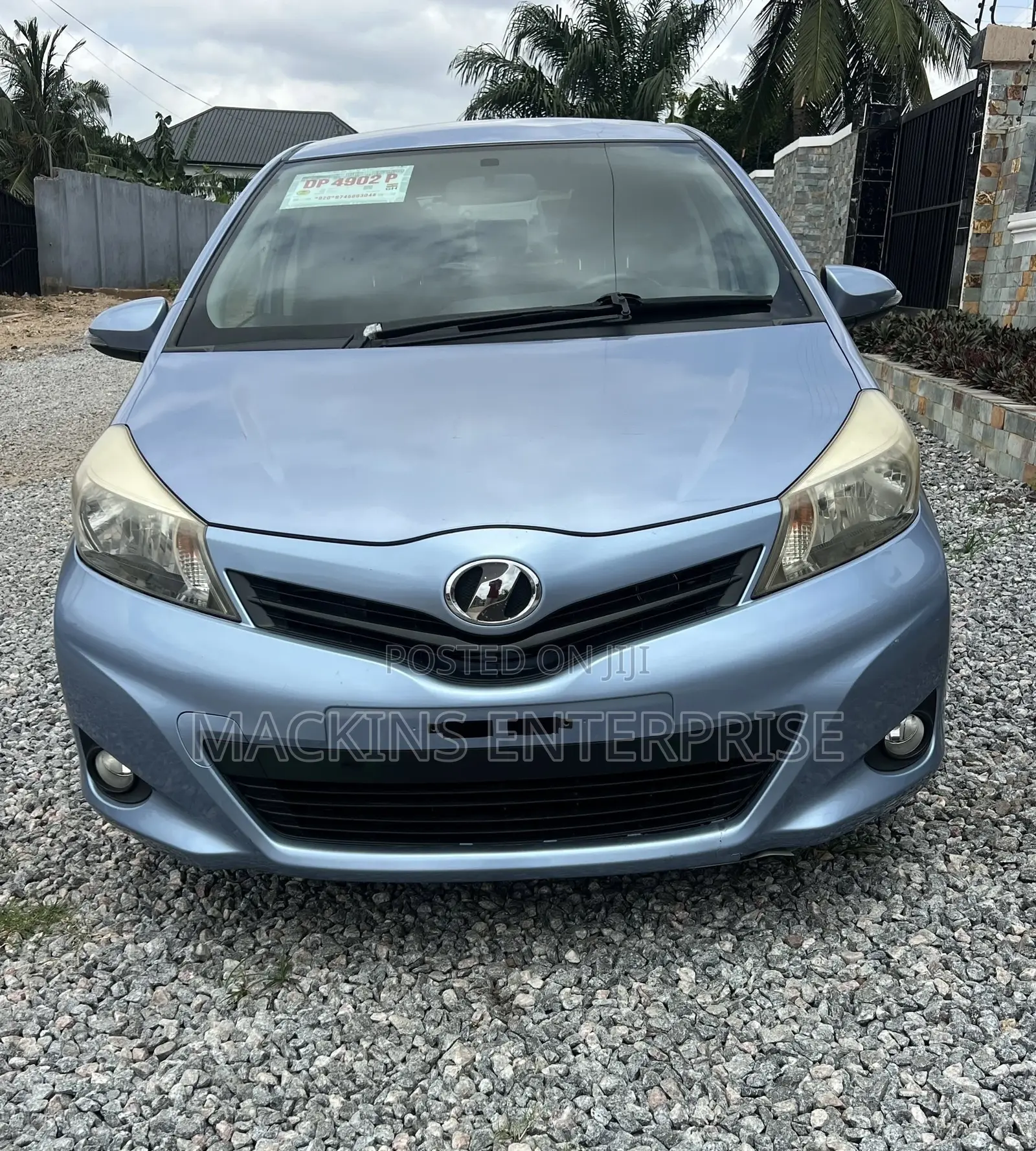 Toyota Vitz 2013 Teal