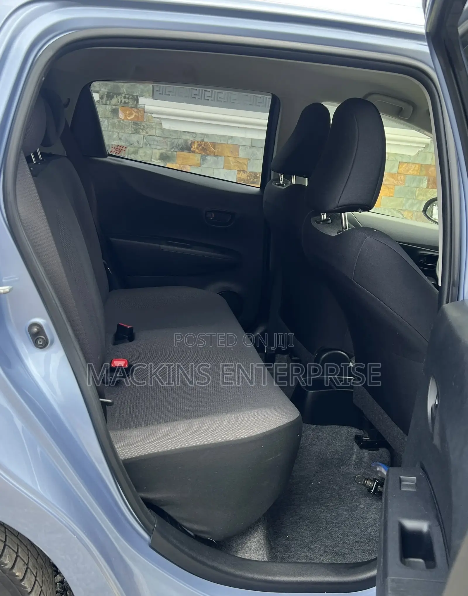 Toyota Vitz 2013 Teal