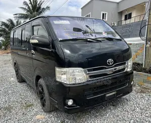 Toyota Grand HiAce 2002 Black
