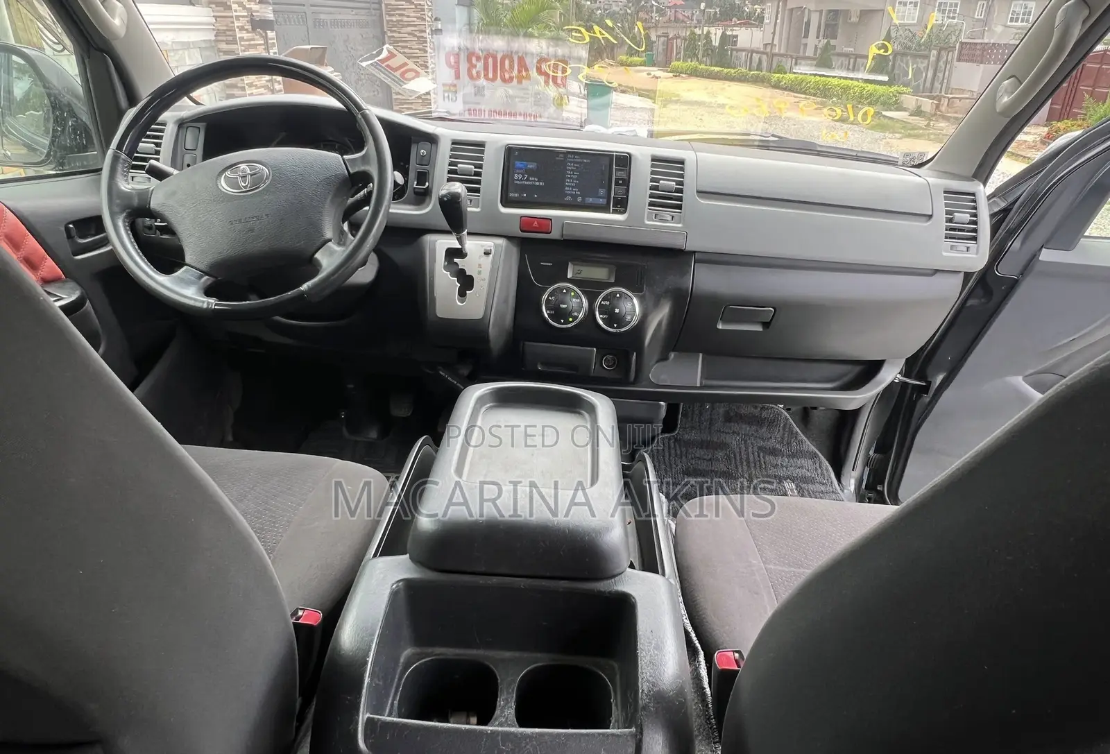 Toyota Grand HiAce 2002 Black