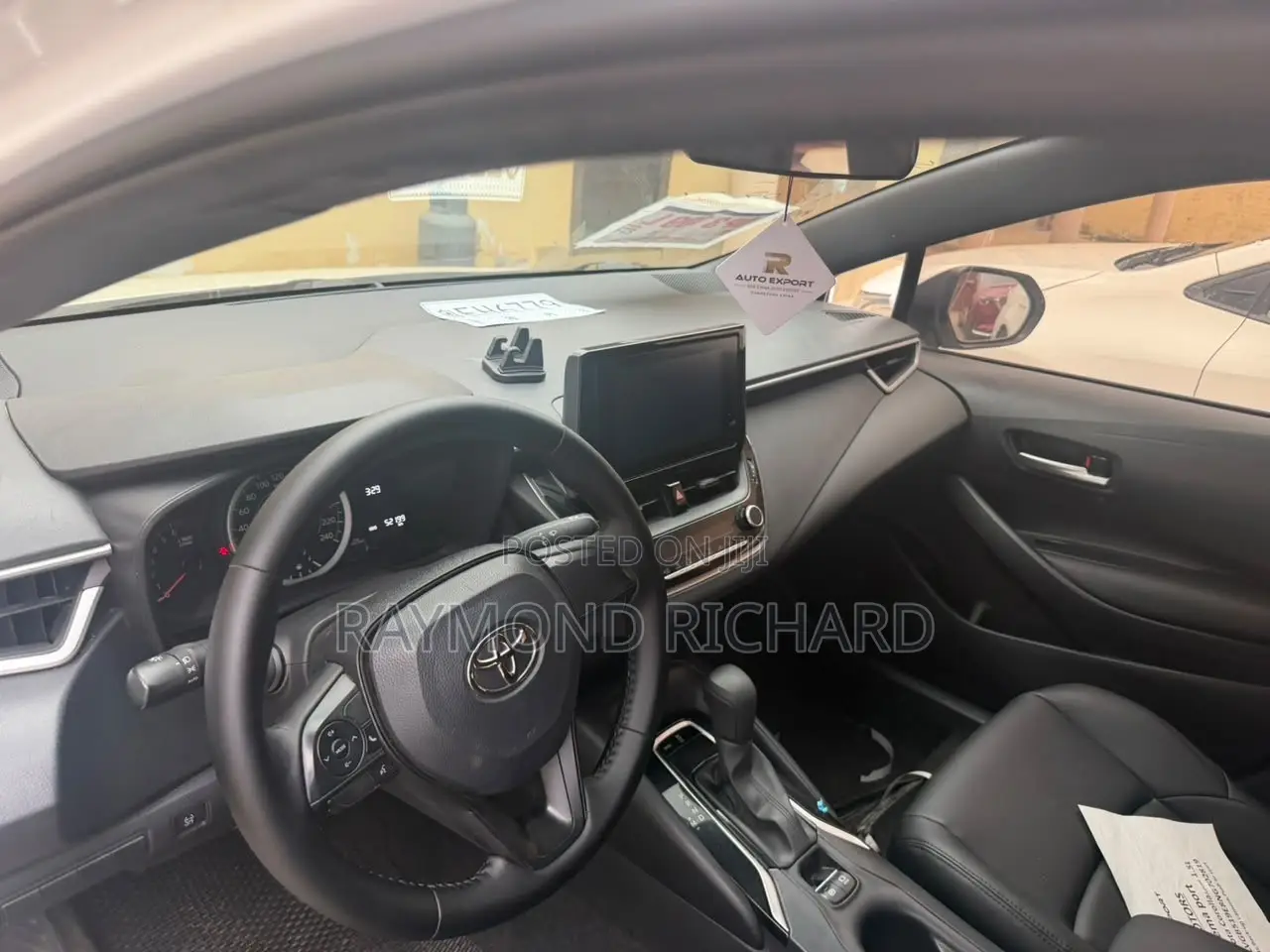 Toyota Corolla L 2022 White