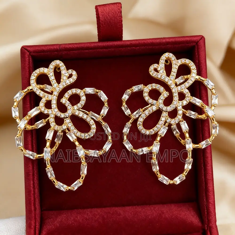Crystal Zircon Gold Shiny Ear Jewel