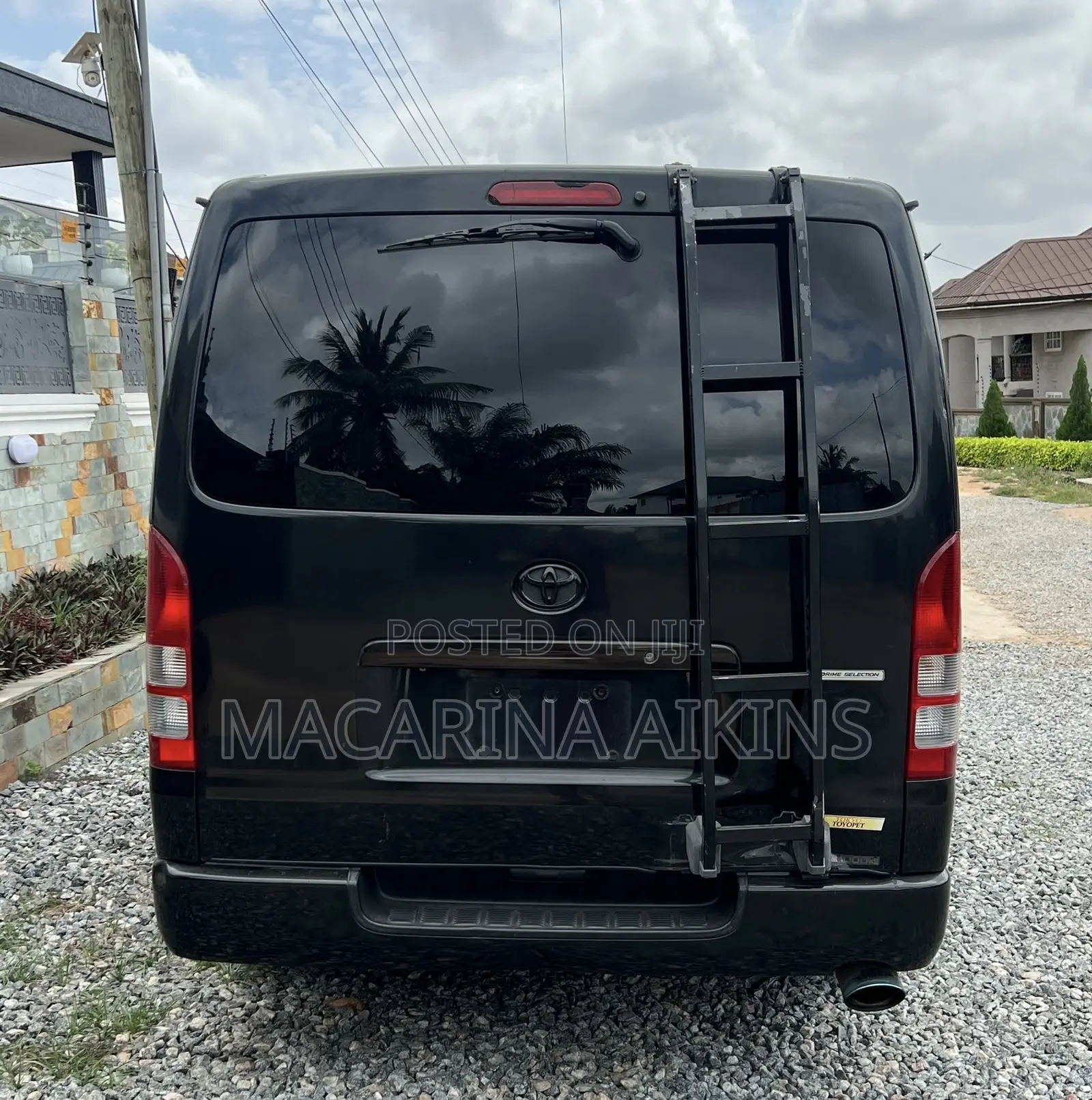 Toyota Grand HiAce 2002 Black