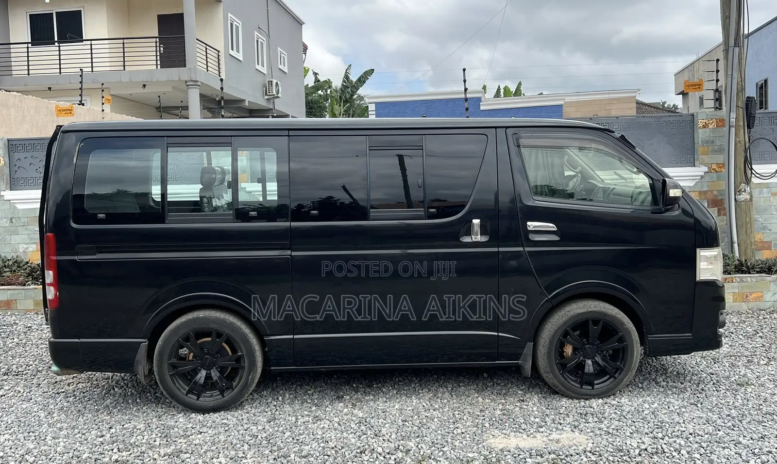 Toyota Grand HiAce 2002 Black