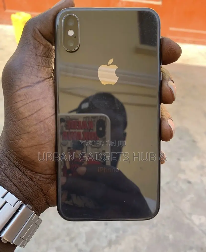 Apple iPhone X 64 GB Black