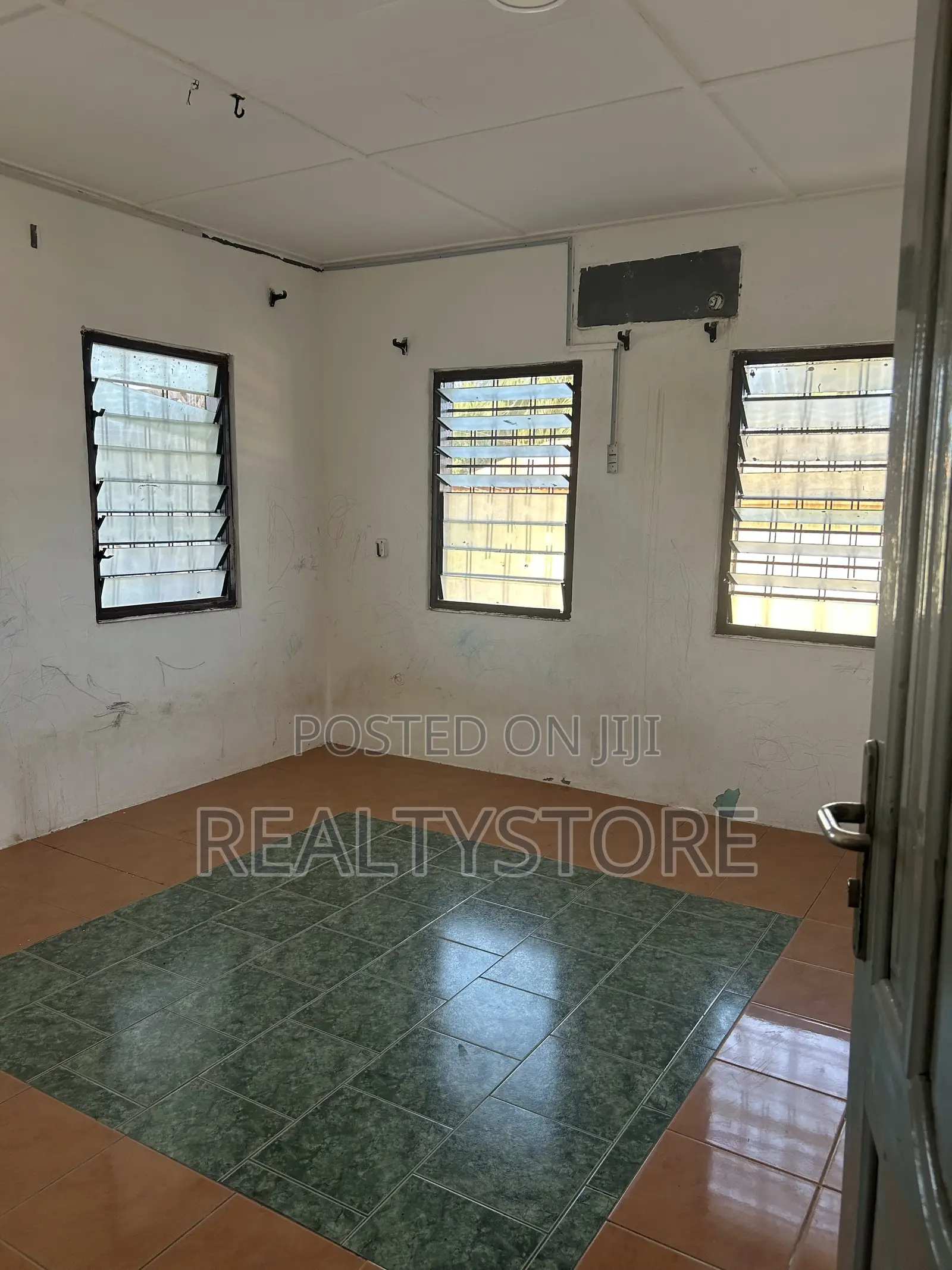 4bdrm House in Ashongman Estate, Accra Metropolitan for sale