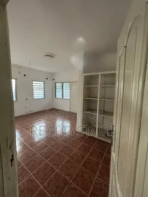 4bdrm House in Ashongman Estate, Accra Metropolitan for sale
