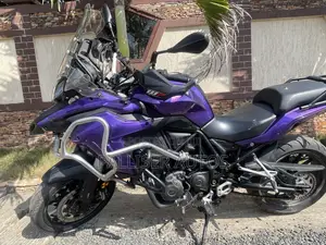 Benelli TRK 502 2017 Purple