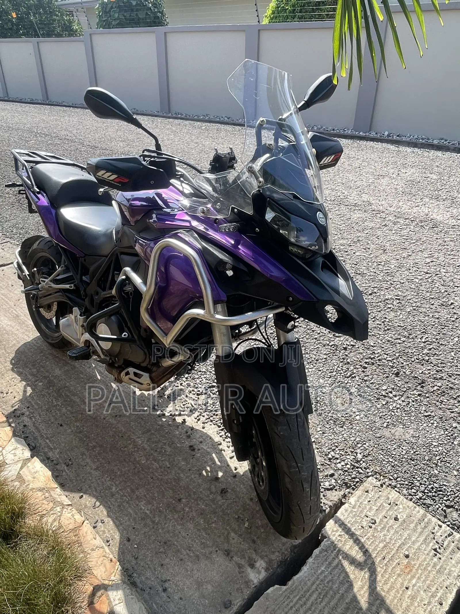 Benelli TRK 502 2017 Purple