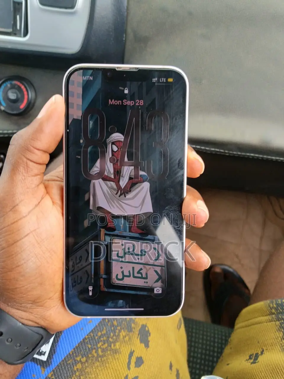 Apple iPhone 13 128 GB White