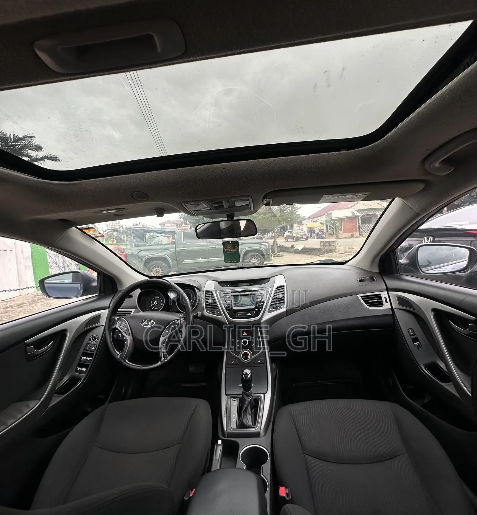 Hyundai Elantra Limited Sedan FWD (1.8L 4cyl 6A) 2016 Blue