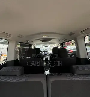 Toyota Voxy X 4WD 7-Seater 2015 Black