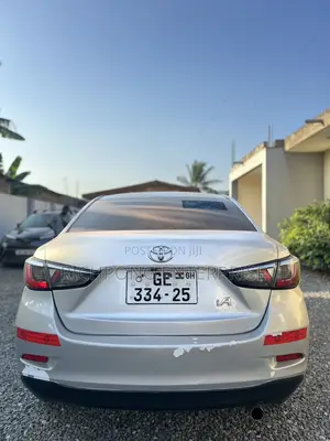 Scion iA Base 2016 Silver