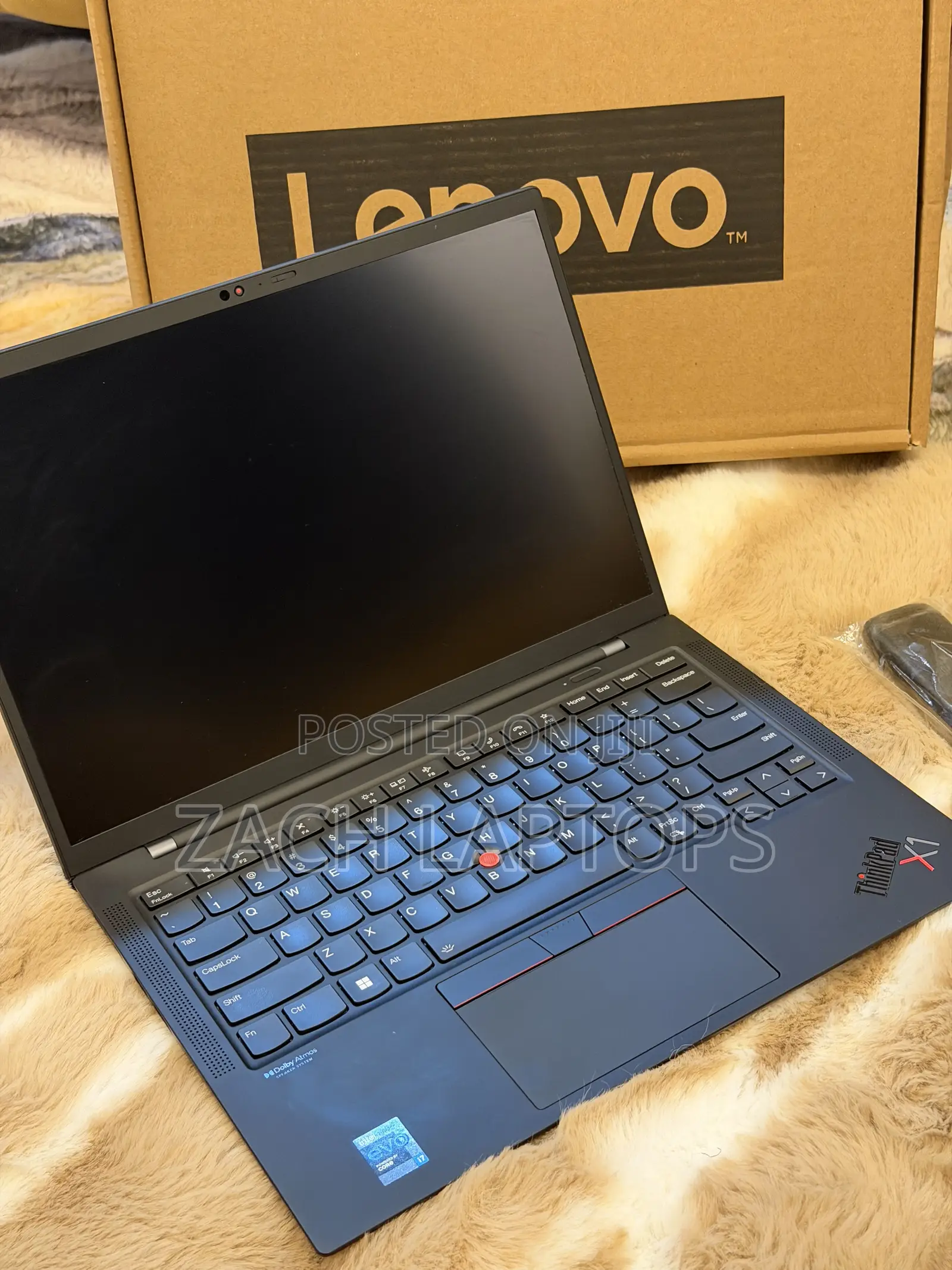 Laptop Lenovo ThinkPad X1 Carbon Gen11 32GB Intel Core i7 SSD 1T