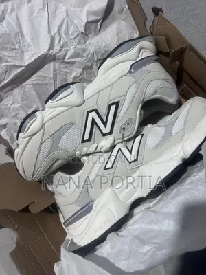 New Balnce Sneakers